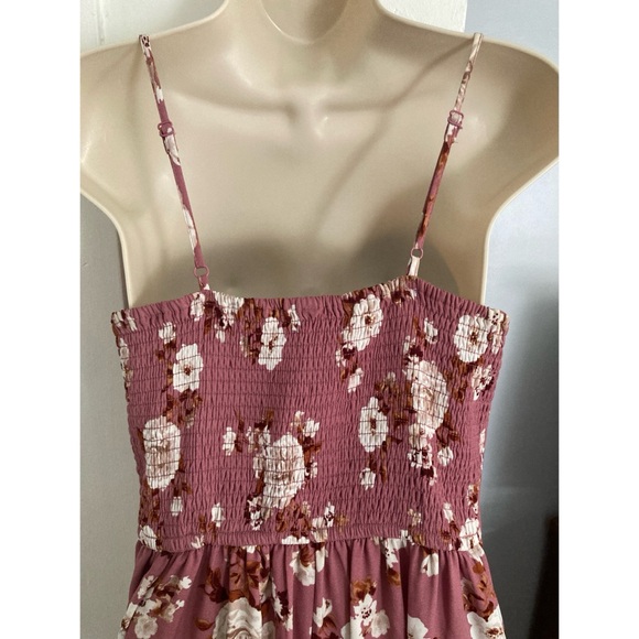 Xhileration Peekaboo-Leg Rose Floral Jumpsuit Smocked Corset Bodice Medium - Picture 9 of 15